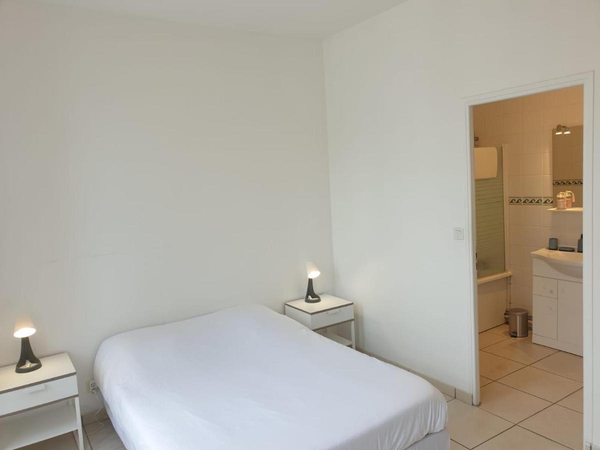 Maison 150M2 Jardin A Louer En Entier, Bordeaux Centre Chartrons, 3 Chambres 3 Salles De Bains 1 Canape-Lit Llllnumero De Telephone Dans L'Annonce Si Questionlll Exteriör bild