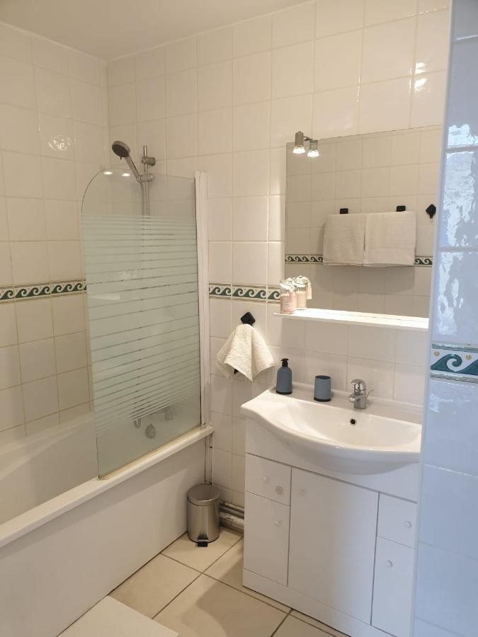 Maison 150M2 Jardin A Louer En Entier, Bordeaux Centre Chartrons, 3 Chambres 3 Salles De Bains 1 Canape-Lit Llllnumero De Telephone Dans L'Annonce Si Questionlll Exteriör bild