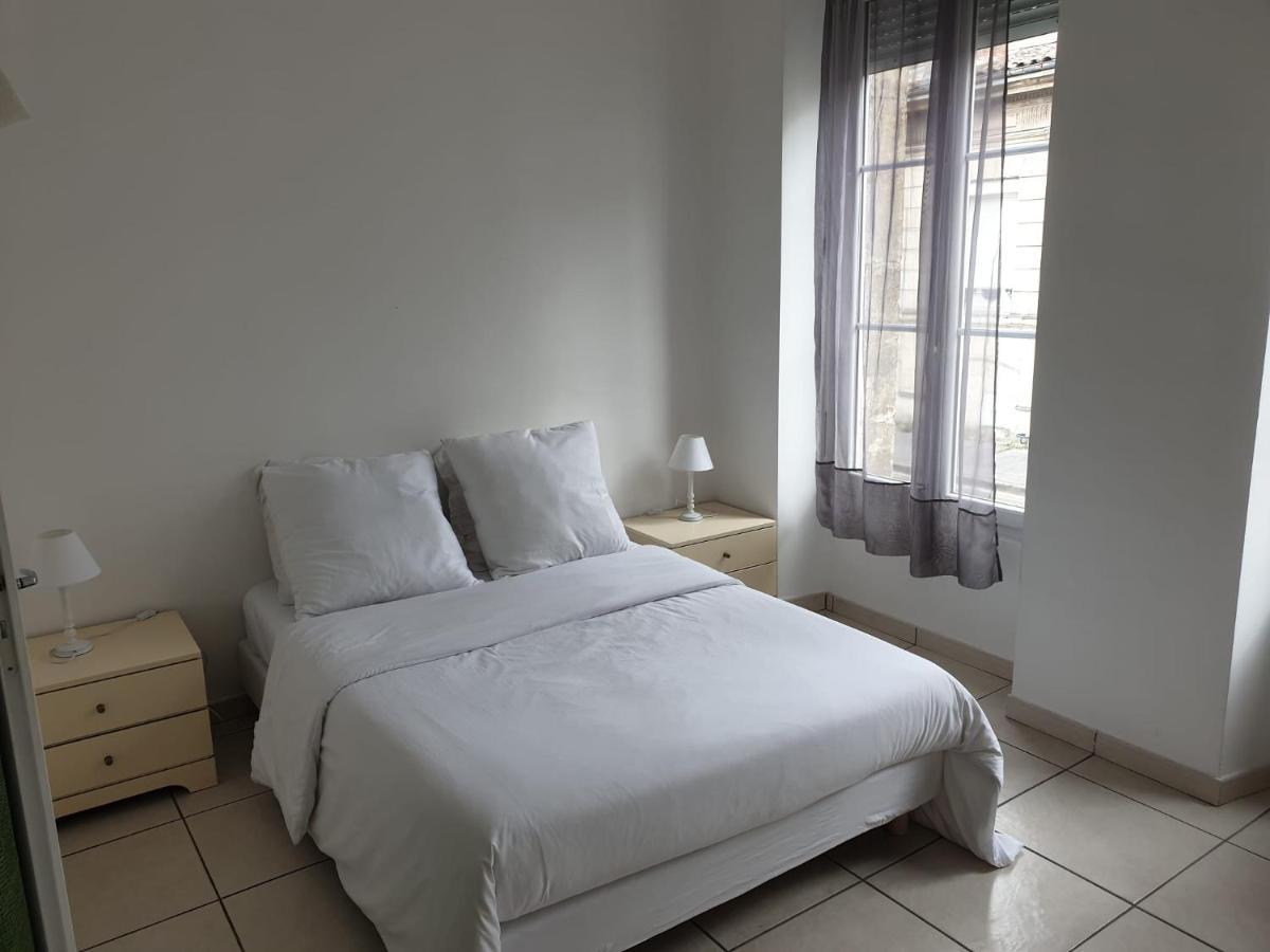 Maison 150M2 Jardin A Louer En Entier, Bordeaux Centre Chartrons, 3 Chambres 3 Salles De Bains 1 Canape-Lit Llllnumero De Telephone Dans L'Annonce Si Questionlll Exteriör bild