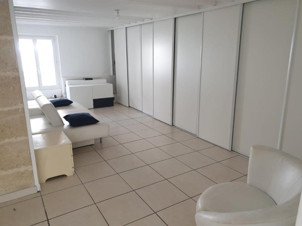 Maison 150M2 Jardin A Louer En Entier, Bordeaux Centre Chartrons, 3 Chambres 3 Salles De Bains 1 Canape-Lit Llllnumero De Telephone Dans L'Annonce Si Questionlll Exteriör bild
