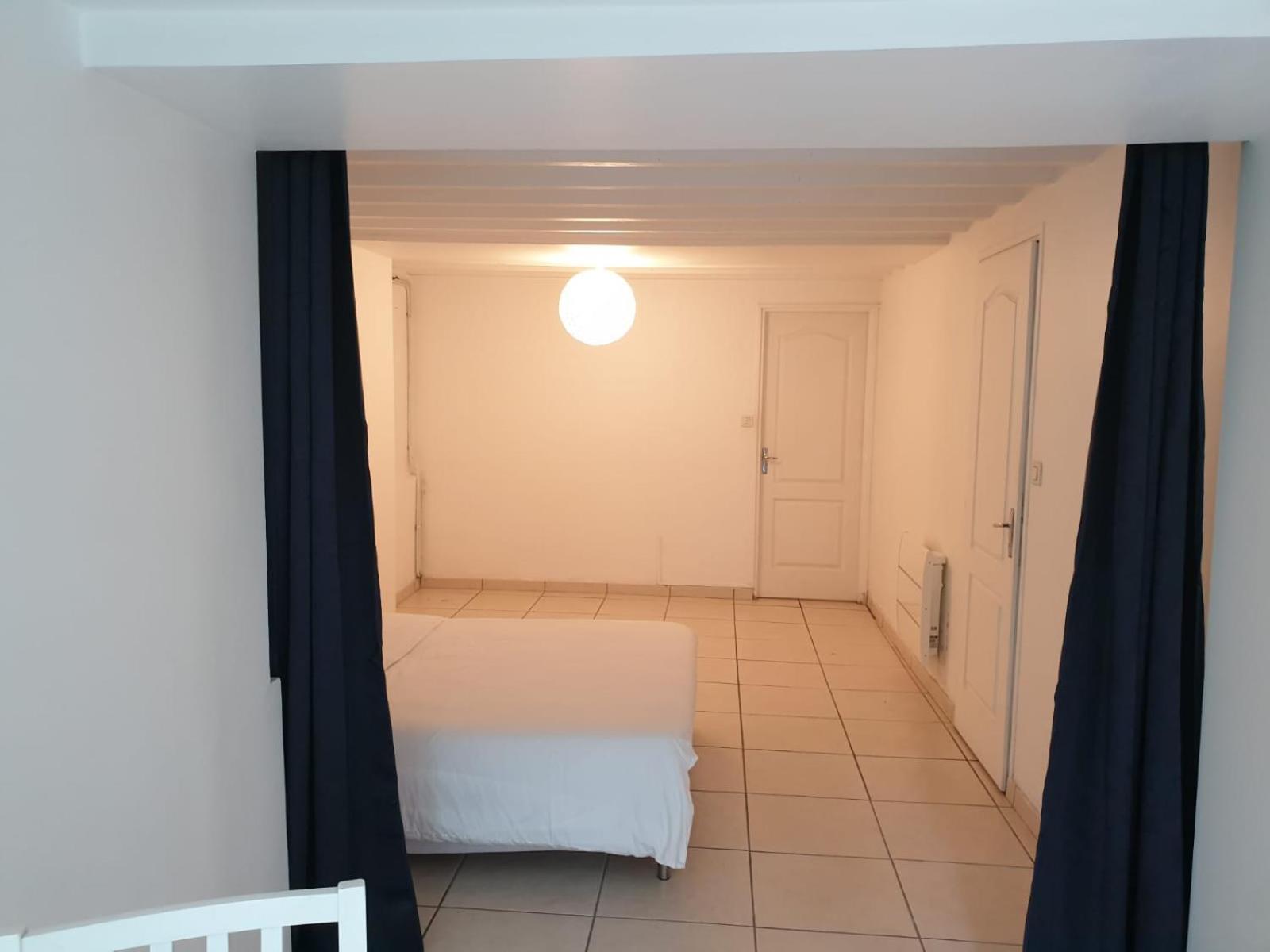 Maison 150M2 Jardin A Louer En Entier, Bordeaux Centre Chartrons, 3 Chambres 3 Salles De Bains 1 Canape-Lit Llllnumero De Telephone Dans L'Annonce Si Questionlll Exteriör bild